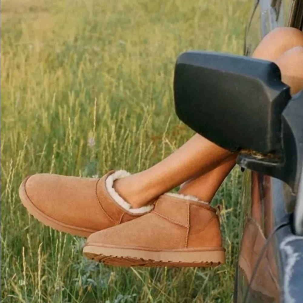 NEW Ugg Ultra Mini CHESTNUT 9US 40EU